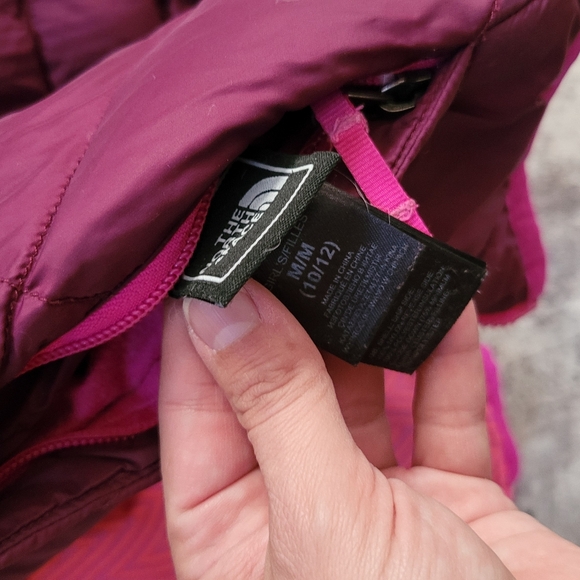 TNF youth puffer - Picture 4 of 8